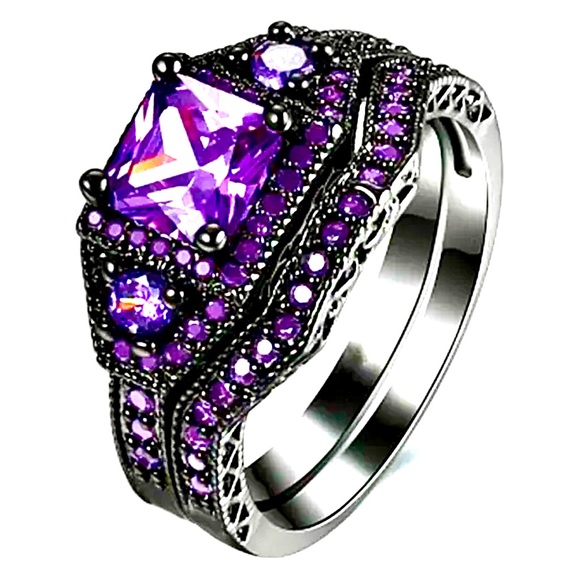 Amethyst and White Sapphire Ring Set - Size 8 with gorgeous stones. - Picture 1 of 10